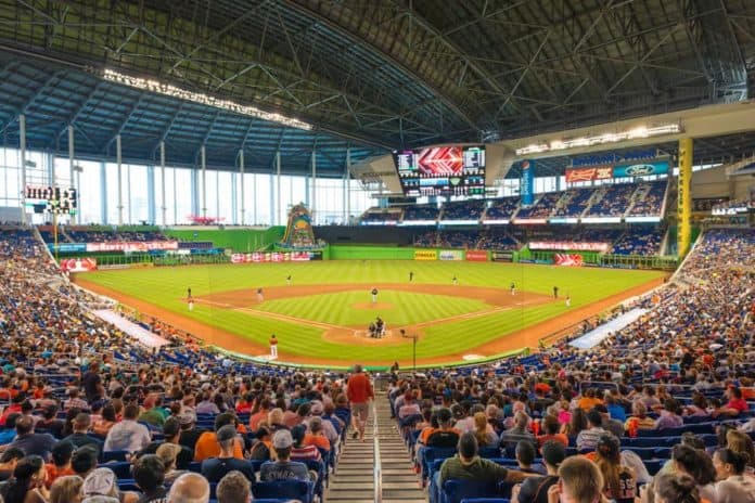 MLB Miami Marlins Stadium