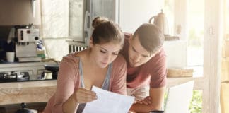 Preparing a Budget 101: How to Keep Your Household Spending on Track 18cc17cd75252b2b077b2f576b124f01