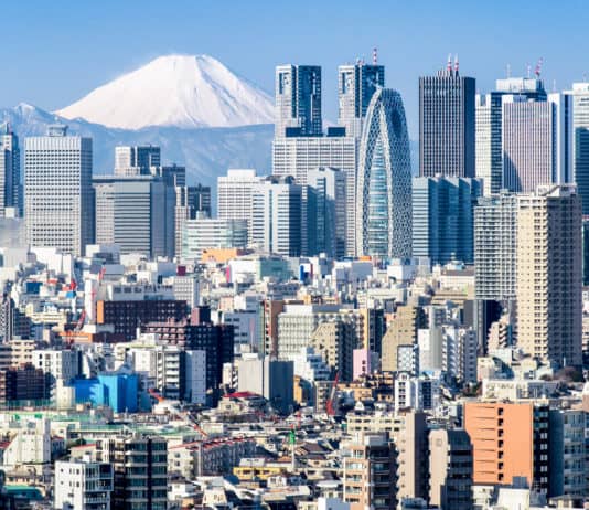 Memorable Things to Do in Tokyo as Soon as You Get off the Plane f7880075fa8da7b68e0b980386f9e387