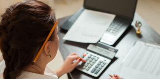 This Is How to Hire an Accountant for Your Business 1f308c1a563608744e0e76cc4d0c6eb0