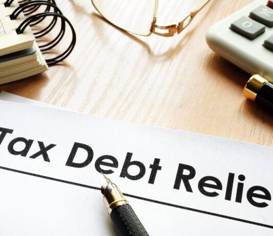 Tax Law 101: What Is a Tax Settlement Lawyer? 1bb7280ddcd70cc07bb25aebe641cbf4