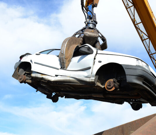What Should You Do Before Junking a Vehicle? 9cd3b7509575f0fda800090ff3ee9936