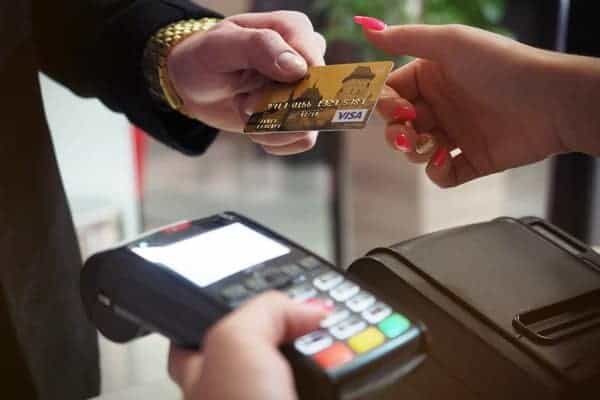 Tips for Choosing the Right Credit Card