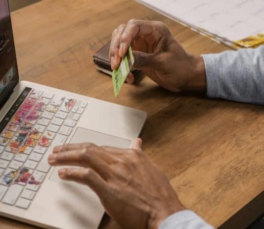 Vital Factors You Need To Consider When Choosing A Bank Card In Europe Now Vital Factors You Need To Consider When Choosing A Bank Card In Europe Now