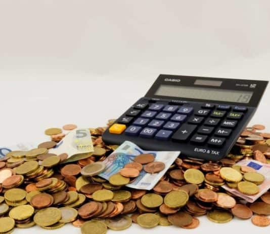 How To Avoid Overspending: Tips That Can Help You Save How To Avoid Overspending