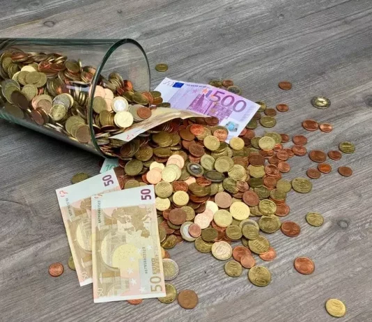 6 Types Of Money Hacks To Improve Your Finances 6 Types Of Money Hacks To Improve Your Finances