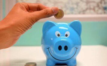 How To Save Money As A Teenager: Easy Ways To Save And Make Money How To Save Money As A Teenager