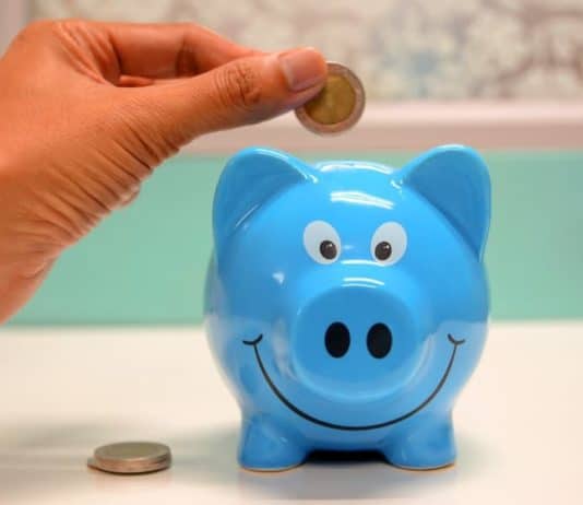 How To Save Money As A Teenager: Easy Ways To Save And Make Money How To Save Money As A Teenager