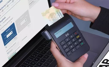 Why You Should Never Use Public Wi-Fi For Online Banking Why You Should Never Use Public Wi-Fi For Online Banking