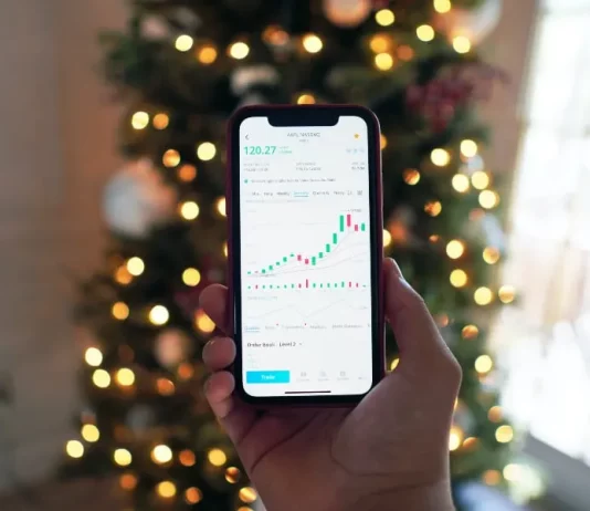 Key Benefits Of Investing In Stocks Key Benefits Of Investing In Stocks