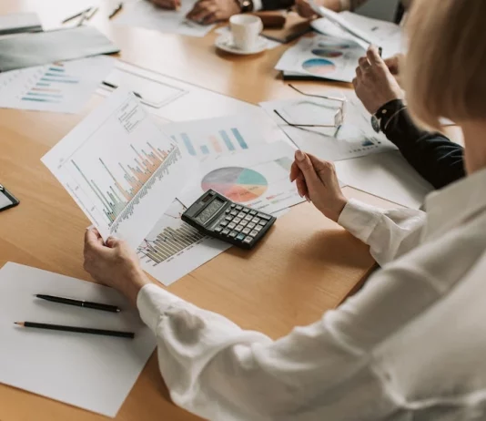 8 Reasons You Should Trust A Fiduciary Financial Advisor 8 Reasons You Should Trust A Fiduciary Financial Advisor