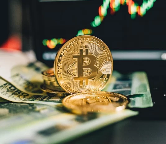 5 Reasons Behind Bitcoin’s Gargantuan Downfall 5 Reasons Behind Bitcoin's Gargantuan Downfall