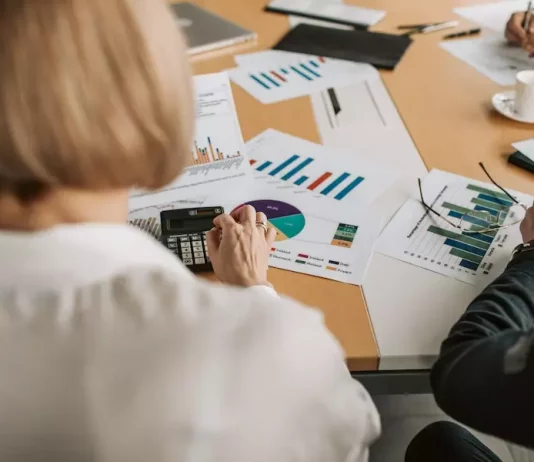 What Financial Planning Services Are Available To Me? What Financial Planning Services Are Available To Me