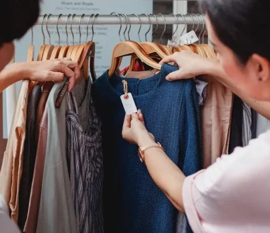 5 Creative Retail Display Ideas To Increase Foot Traffic Creative Retail Display Ideas To Increase Foot Traffic