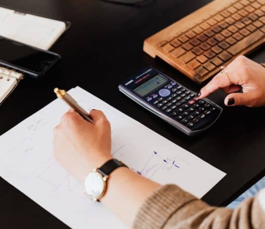 Outsourcing Bookkeeping Services: In San Antonio, Explore The Benefits And Considerations Outsourcing Bookkeeping Service