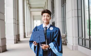 6 Ways An MBA Can Boost Your Professional Trajectory Ways An MBA Can Boost Your Professional Trajectory