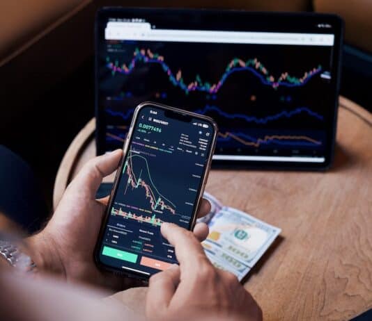 How To Safeguard Your Money When Investing In 2023 How To Safeguard Your Money When Investing In 2023