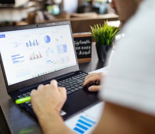 Understanding Annual Percentage Yield (APY): A Comprehensive Guide Understanding Annual Percentage Yield (APY)