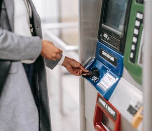 Inflation Insights Beyond Borders: Exploring Central Bank Policies with Finance Expert Kavan Choksi Exploring Central Bank Policies with Finance Expert Kavan Choksi