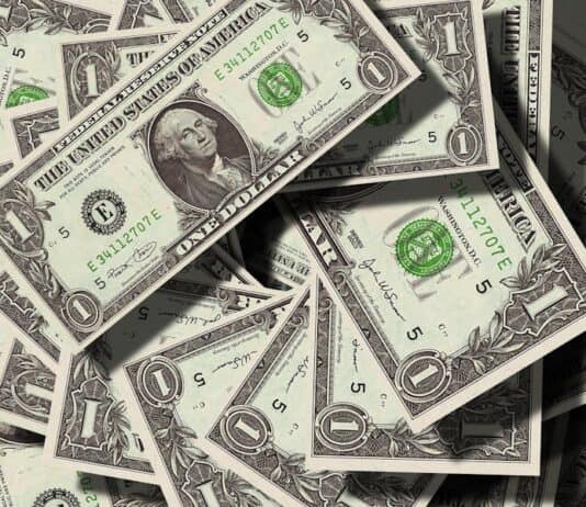 5 Money-Savvy Strategies for Small Businesses to Follow 5 Money-Savvy Strategies for Small Businesses to Follow