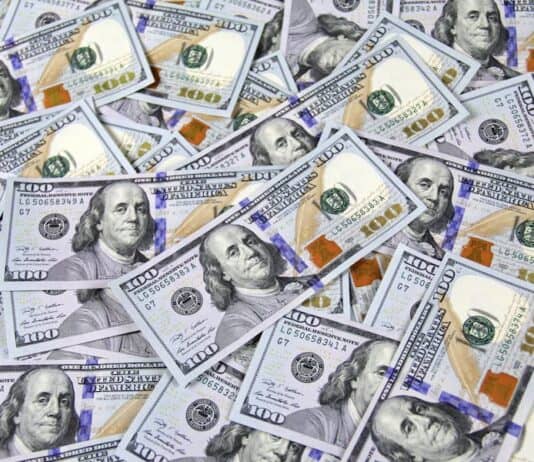 Navigating Cataract Surgery Costs in the United States Navigating Cataract Surgery Costs in the United States