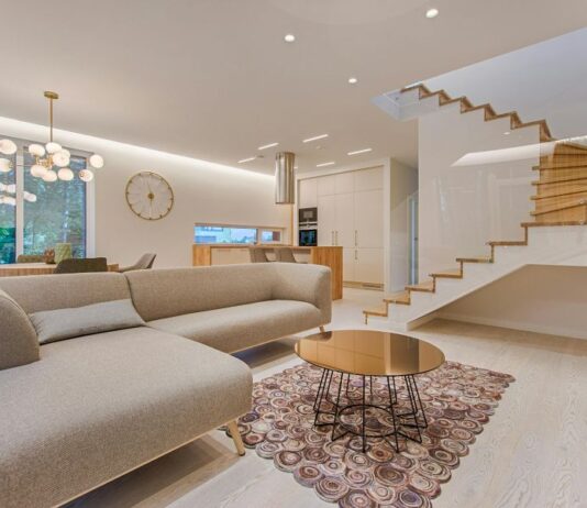 A Comprehensive Analysis of Apartments .com: Trends, Findings, and Insights apartments .com