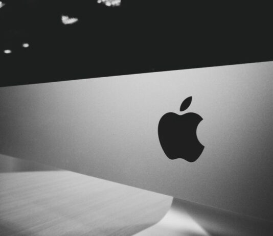Latest Developments and Insights on apple .com: A Comprehensive Examination apple .com